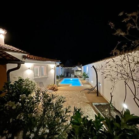 Villa Natka Rovinjsko Selo Bagian luar foto